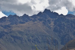 Peaks to Comb the Sun's Rays